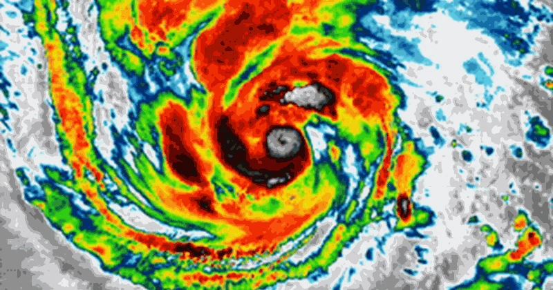 La tempête Dujuan se transforme en ouragan, et devrait se renforcer dans les prochaines 24 heures