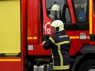 Le garage d’une habitation en feu en Sarthe, le chien retrouvé mort 1 Le garage d’une habitation en feu en Sarthe, le chien retrouvé mort