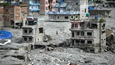 Le gouvernement du Népal évalue à plus de 4 milliards d'euros le coût de la reconstruction après la crue dévastatrice 5 Le gouvernement du Népal évalue à plus de 4 milliards d'euros le coût de la reconstruction après la crue dévastatrice