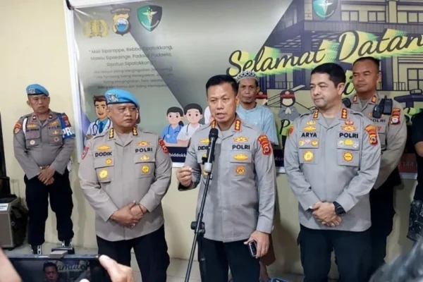 Lima polisi diperiksa Propam buntut tawuran satu orang tewas