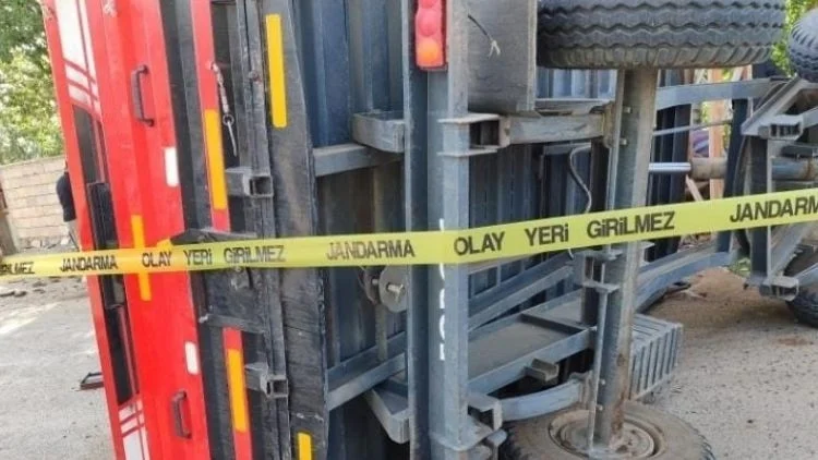 Manisa'da traktör kazası: 2 ölü, 3 yaralı