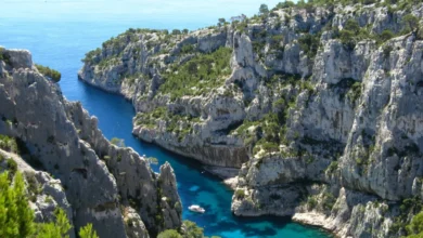 Marseille : une randonneuse de 65 ans meurt après une chute de plusieurs dizaines de mètres