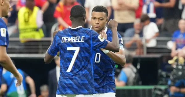 Mbappé desprecia a Dembélé y provoca un terremoto a Zidane en Francia 1 Mbappé desprecia a Dembélé y provoca un terremoto a Zidane en Francia