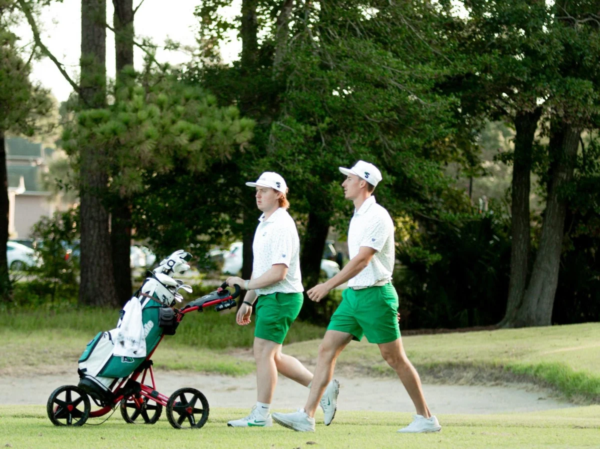 Men's Golf Compete