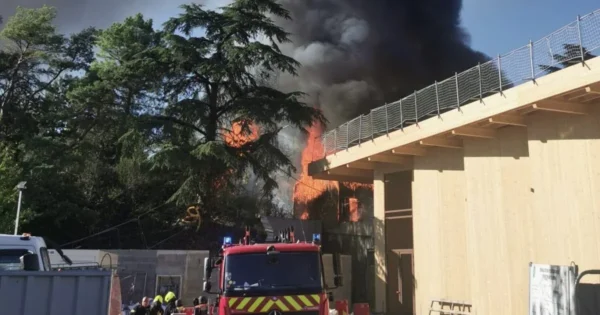 Métropole de Lyon. Incendie au crématorium de Bron