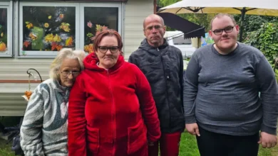 Nach Brand in Königs Wusterhausen: Familie in Wohnwagen soll Strom gekappt werden 5 Nach Brand in Königs Wusterhausen: Familie in Wohnwagen soll Strom gekappt werden
