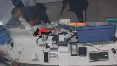 Napoli, rapina in farmacia, arrestato grazie ai tatuaggi