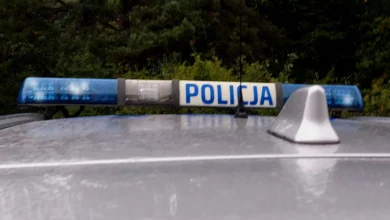 Niebezpieczny wypadek na prowizorycznym torze w lesie. Ranny 15-letni rowerzysta