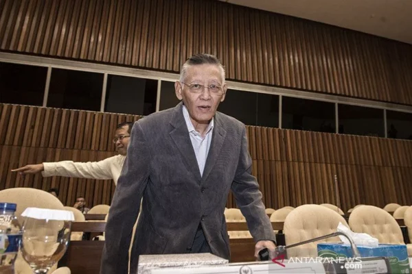 Pakar: Siaga Polri hadapi erupsi Anak Krakatau amanat konstitusi 1 Pakar: Siaga Polri hadapi erupsi Anak Krakatau amanat konstitusi