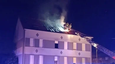 Petite-Rosselle. Incendie dans les combles d’un collectif rue Foch : une vingtaine de personnes relogées 3 Petite-Rosselle. Incendie dans les combles d’un collectif rue Foch : une vingtaine de personnes relogées