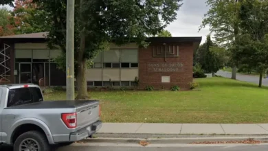 Politieagent en schutter gewond bij aanval op synagoge in Canada 6 Politieagent en schutter gewond bij aanval op synagoge in Canada