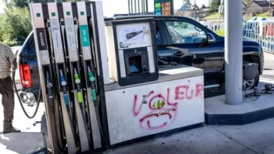 Prix des carburants : plusieurs stations-service attaquées au marteau dans le Nord 5 Prix des carburants : plusieurs stations-service attaquées au marteau dans le Nord