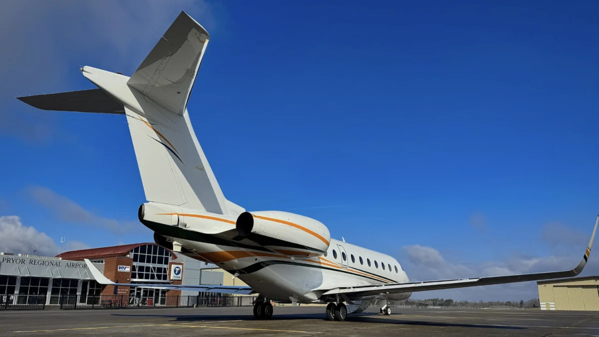Pryor Field Airport