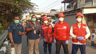 Respons Cepat PMI Jakarta Timur Tangani Kebakaran Ruko di Pondok Bambu