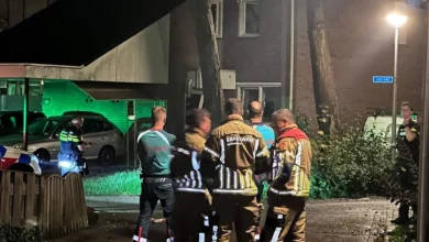 Schade aan voordeur na explosie bij woning in Heerlen