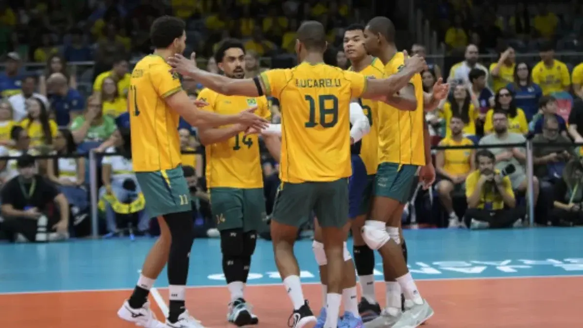 Seleção brasileira masculina de vôlei vence a Venezuela e vai decidir título Sul-Americano 1 Seleção brasileira masculina de vôlei vence a Venezuela e vai decidir título Sul-Americano