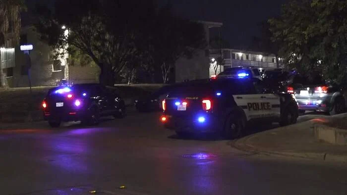 1 dead after shooting on Southeast Side, SAPD says 1 Shooting