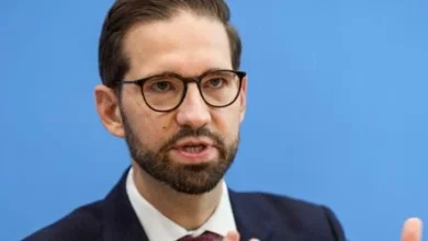Sicherheitsdebatte zu Anthropic, OpenAI & Co.: Bundesregierung nimmt KI-Warnungen »sehr ernst« 4 Sicherheitsdebatte zu Anthropic, OpenAI & Co.: Bundesregierung nimmt KI-Warnungen »sehr ernst«