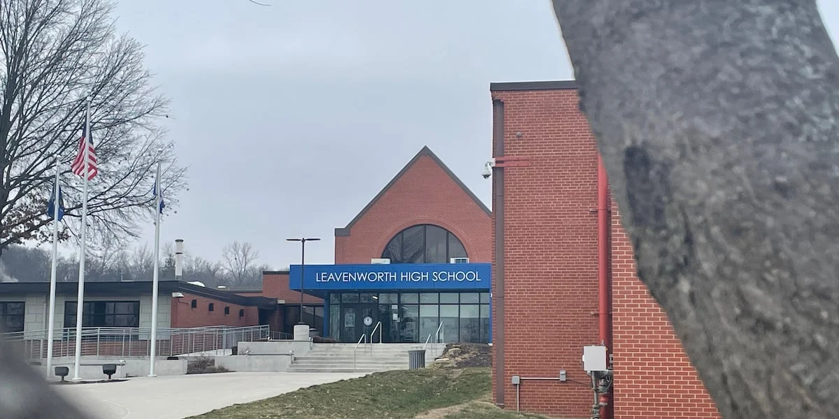 Student arrested gun