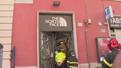 Studio Aperto: Paura a Roma, crollo in un negozio Video