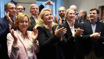 Trwa polityczne trzęsienie ziemi w Niemczech. Exit poll: Kolejne zwycięstwo AfD 4 Trwa polityczne trzęsienie ziemi w Niemczech. Exit poll: Kolejne zwycięstwo AfD