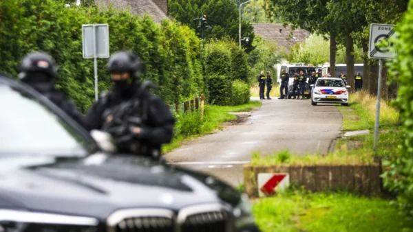 Twee mannen (24 en 25) uit Amsterdam opgepakt voor schietpartij Overasselt
