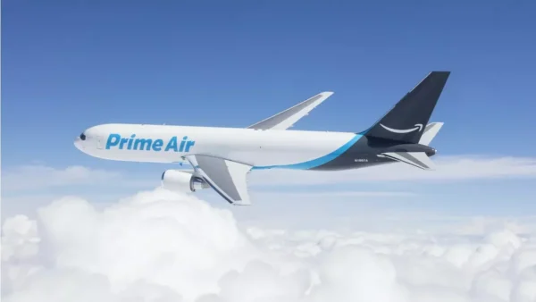 Un avion-cargo d'Amazon s'écrase à Miami, causant la mort de cinq personnes