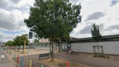 Un jeune homme de 23 ans a été abattu devant une école maternelle cette nuit