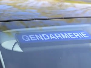 Un trentenaire retrouvé battu à mort dans la rue : l'altercation sur fond d'alcool entre les équipes de rugby et de football locales se termine en drame