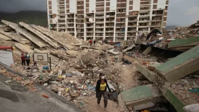Venezuela anuncia la demolición de 39 edificios con daños estructurales en el estado La Guaira, el más afectado por el doble terremoto del pasado 24 de junio.