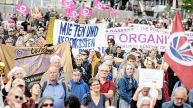 Vor der Berlin-Wahl - Demonstration gegen hohe Mieten | rbb 5 Vor der Berlin-Wahl - Demonstration gegen hohe Mieten | rbb