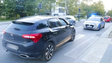 Wypadek na skrzyżowaniu Łokietkówny i Zakładowej na Olechowie. Kobieta potrącona na pasach