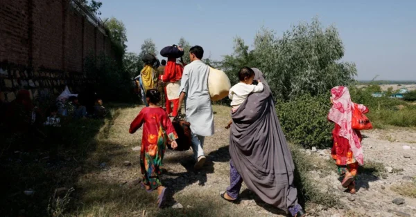 Zeker elf doden bij zelfmoordaanslag in het noordwesten van Pakistan 1 Zeker elf doden bij zelfmoordaanslag in het noordwesten van Pakistan