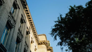 Zes berichten van het openbaar ministerie: aanhoudingen na oplichting en explosie