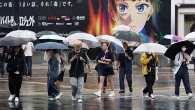 Zware orkaan Dujuan nadert oostkust Japan, evacuaties op plaatsen rond Tokio 4 Zware orkaan Dujuan nadert oostkust Japan, evacuaties op plaatsen rond Tokio