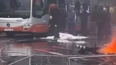 VIDÉO : affrontements à Bruxelles entre manifestants masqués et police lors d’une mobilisation contre l’austérité