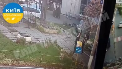 VIDEO: Drone debris strikes pedestrian during air raid alert