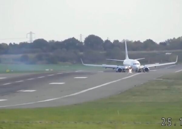 Jet2 Flight LS1310 Veers Off Runway at Birmingham Airport, UK - Video