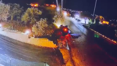 بالفيديو: حادث انزلاق جديد على طريق أميون – كفرحزير 5 بالفيديو: حادث انزلاق جديد على طريق أميون – كفرحزير