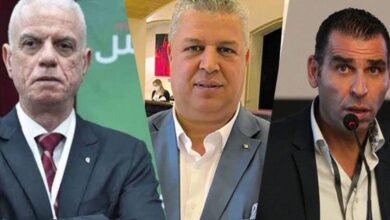 من اليمين خير الدين زطشي وشرف الدين عمارة وجهيد زفيزف