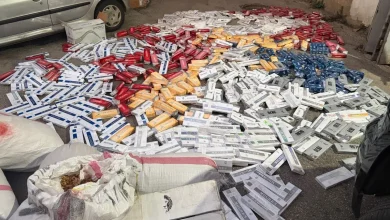 بالصور والفيديو: الجمارك تضبط كميات كبيرة من الدخان والتنباك المهرّب في جل الديب وصيدا