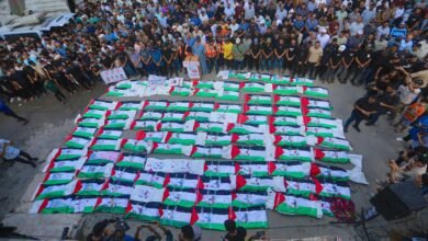 جنازة لدفن 100 قتيل في حي الزيتون في مدينة غزة في 6 سبتمبر/أيلول 2026