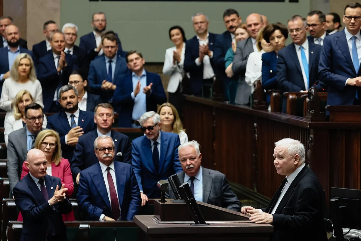 Gorąco podczas obrad Sejmu. Czarnek grzmiał o "dziurze Domańskim" 1 Gorąco podczas obrad Sejmu. Czarnek grzmiał o "dziurze Domańskim"