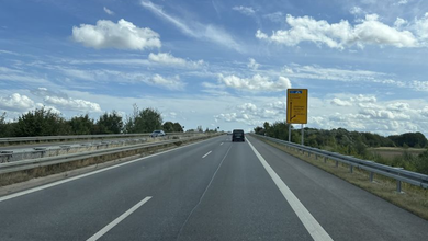 B96 Closed Near Miltzow, Germany, After Truck Crash and Fuel Spill 1 B96 Closed Near Miltzow, Germany, After Truck Crash and Fuel Spill