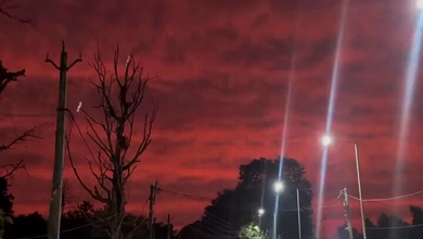 Videos Claim to Show Red Sky in India After Cyclone Arnab – Video
