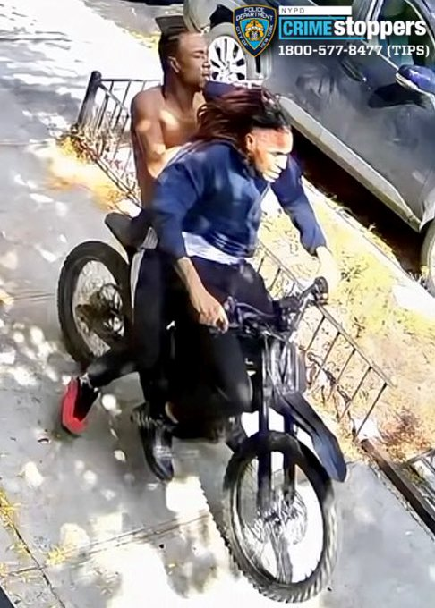 Two suspects wanted after off-duty NYPD detective stabbed and robbed in the Bronx