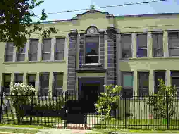 Pelea escolar deja dos detenidos y tres heridos en Houston, Texas