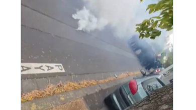 Tränengas laut Zeugen ohne Vorwarnung nahe Militärgebäuden in Clermont-Ferrand in Frankreich abgefeuert - Video 1 Tränengas laut Zeugen ohne Vorwarnung nahe Militärgebäuden in Clermont-Ferrand in Frankreich abgefeuert - Video