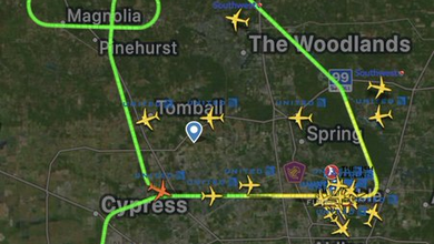 United Flight UA1854 Reportedly Declares Landing-Gear Emergency Near Houston, Texas 1 United Flight UA1854 Reportedly Declares Landing-Gear Emergency Near Houston, Texas