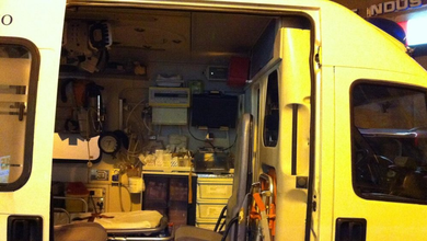 Worker Killed as Machinery Overturns During Roadworks in Valtopina, Italy